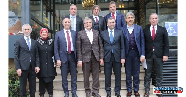 ŞAMPİYONLAR LİGİ GİBİ...